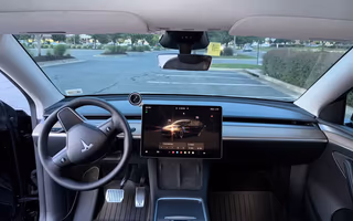 2023 Tesla Model Y Long Range AWD in Solid Black, Dashboard